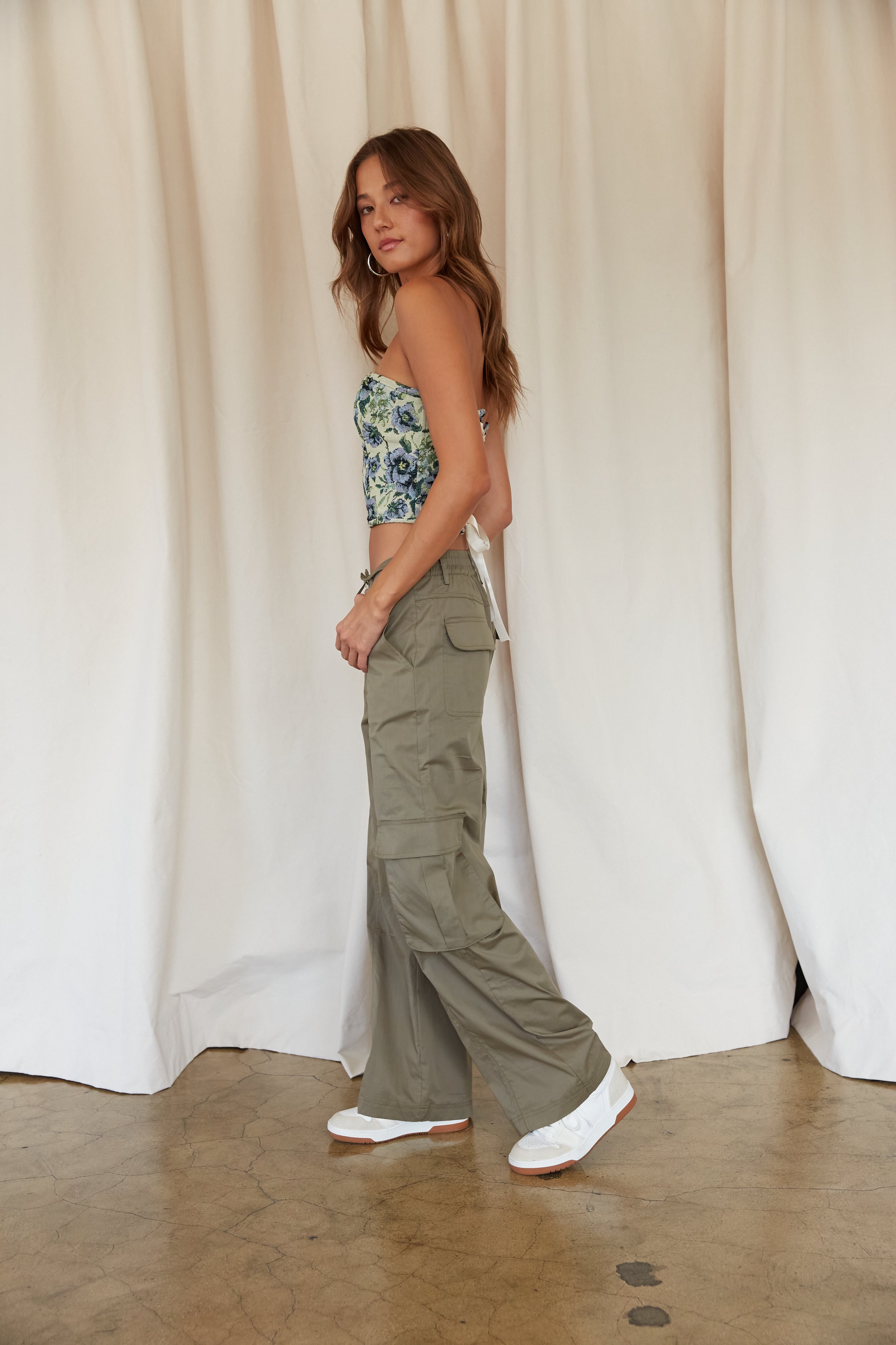 Tdoqot Women's Cargo Pants- with Pockets Drawstring Comftable Elastic Waist  Casual Fashion Joggers Army Green Size L - Walmart.com